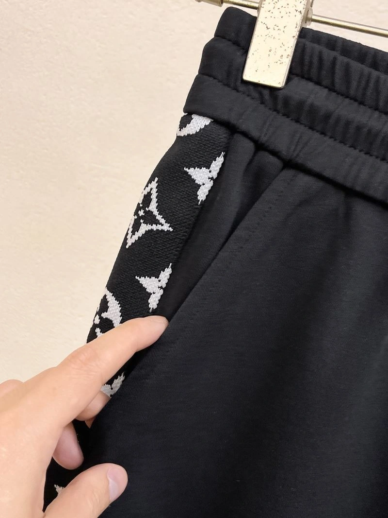 Louis Vuitton Short Suits Versatile 133673