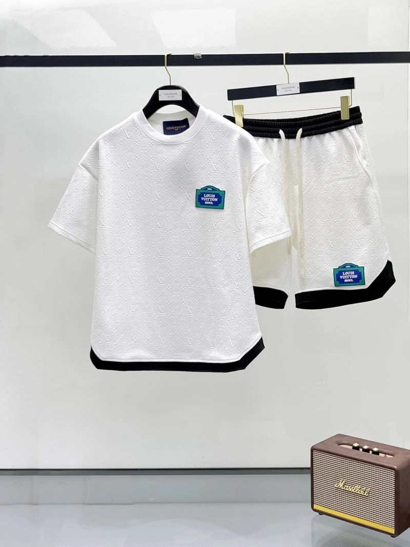 FlexibleFit Louis Vuitton Short Suits 132692