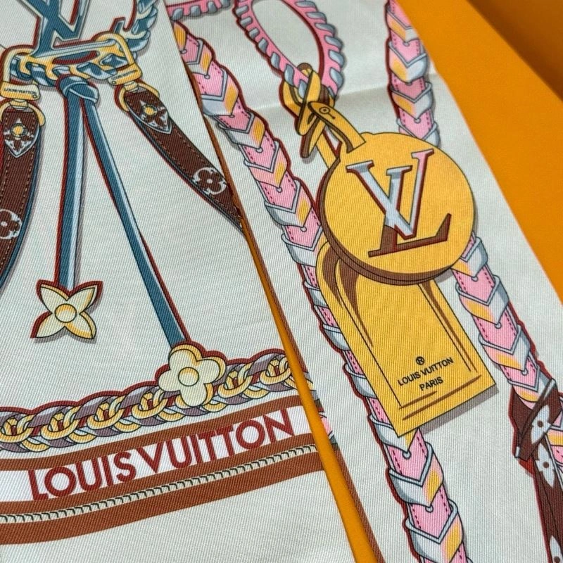 Louis Vuitton Silk Sophisticated 272057