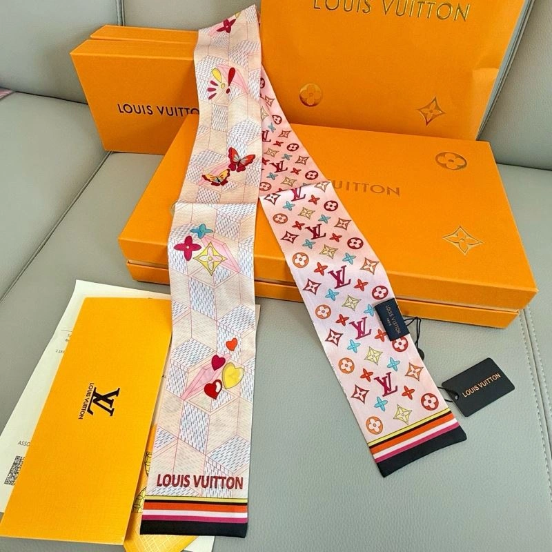 AllSeason Louis Vuitton Silk 272053