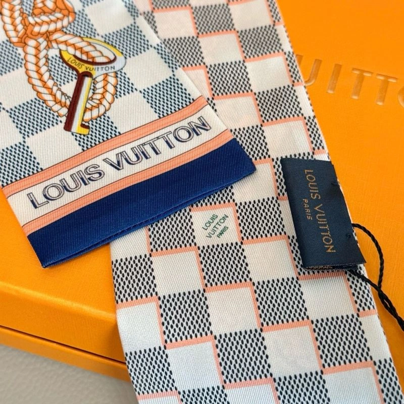 Louis Vuitton Silk Casual 272056