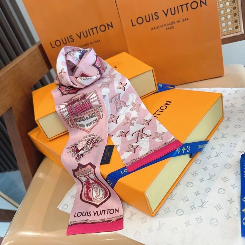 Louis Vuitton Silk Effortless 272061