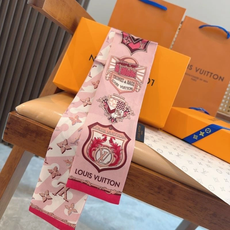Louis Vuitton Silk Effortless 272061