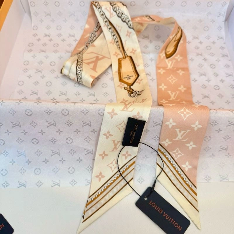 ComfortFit Louis Vuitton Silk 272059