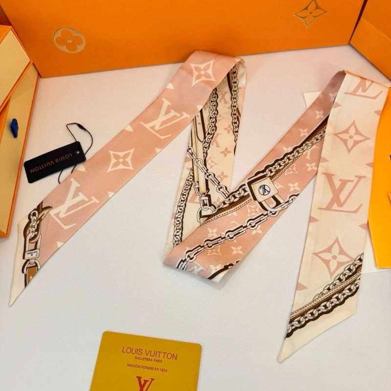 ComfortFit Louis Vuitton Silk 272059