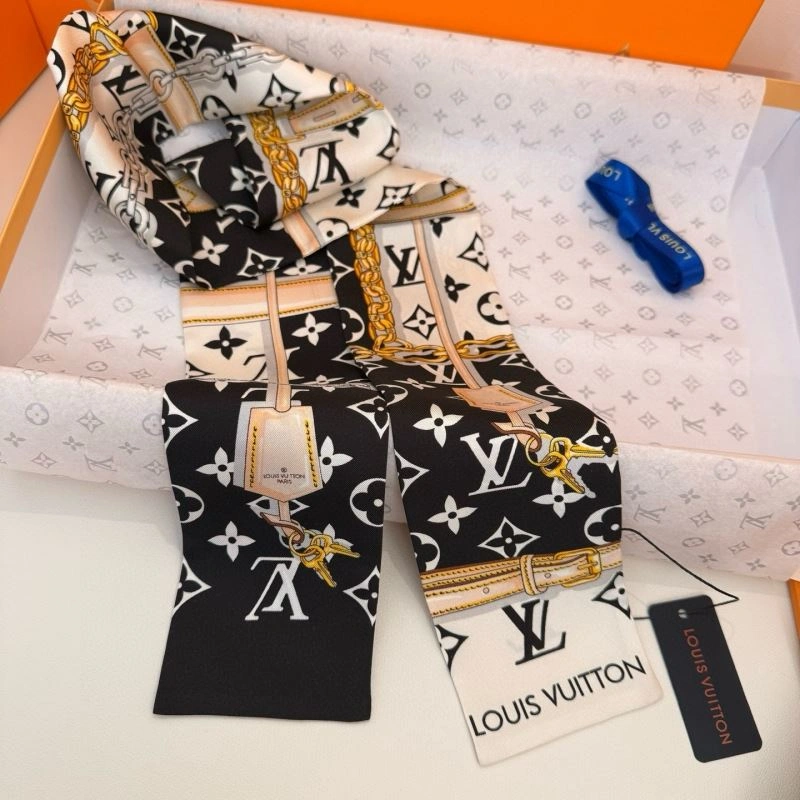Louis Vuitton Silk ModernLook 272058