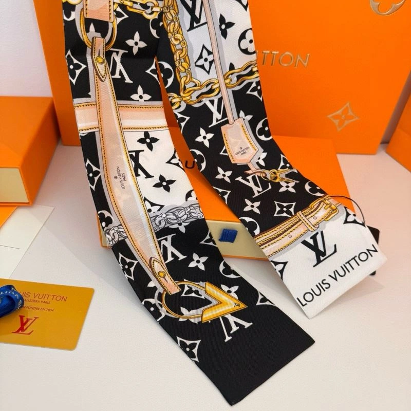Louis Vuitton Silk ModernLook 272058
