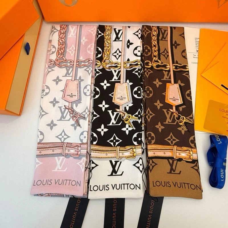 Louis Vuitton Silk AllSeason 272028