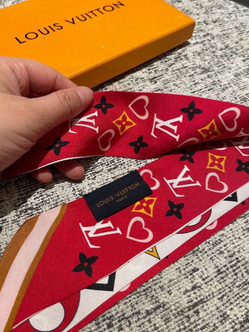 Comfortable Louis Vuitton Silk 272587