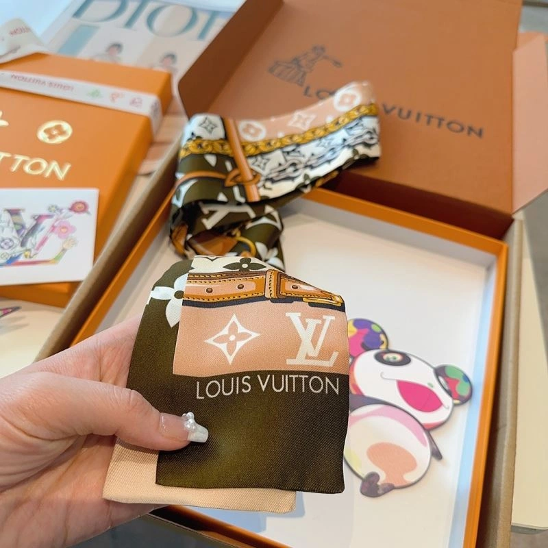Louis Vuitton Silk Durable 272609
