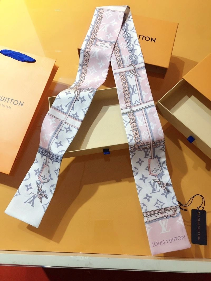 Louis Vuitton Silk Functional 272595