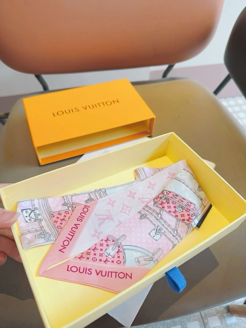 Louis Vuitton Silk StreetReady 272589