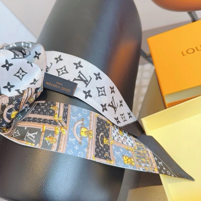 Louis Vuitton Silk WellDesigned 272602