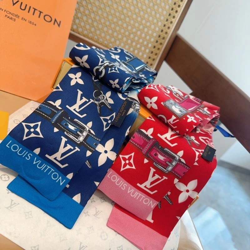 Louis Vuitton Silk UrbanStyle 272600
