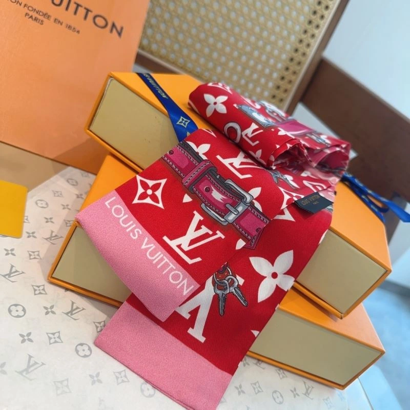 Louis Vuitton Silk UrbanStyle 272600