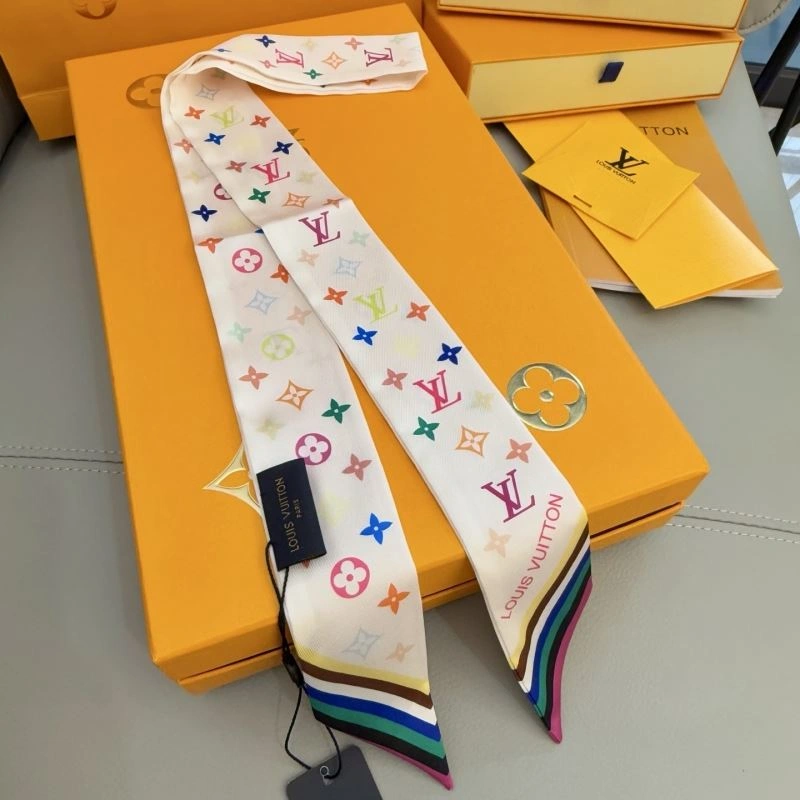 Louis Vuitton Silk NewStyle 272574