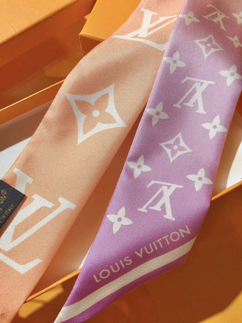 Comfortable Louis Vuitton Silk 272572