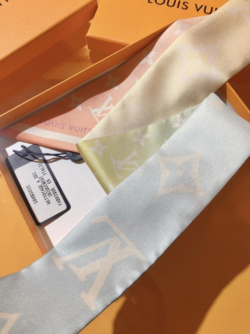 Flexible Louis Vuitton Silk 272557