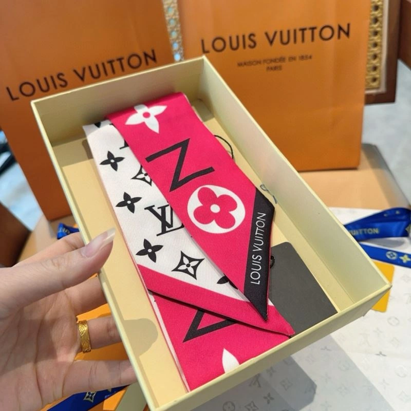UrbanChic Louis Vuitton Silk 272541