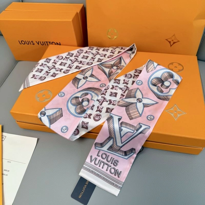 Louis Vuitton Silk WeatherProof 272559