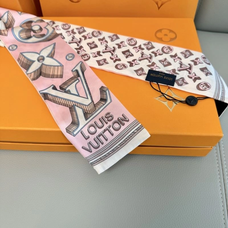 Louis Vuitton Silk WeatherProof 272559