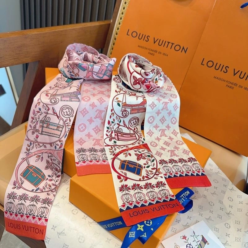 Durable Louis Vuitton Silk 272562