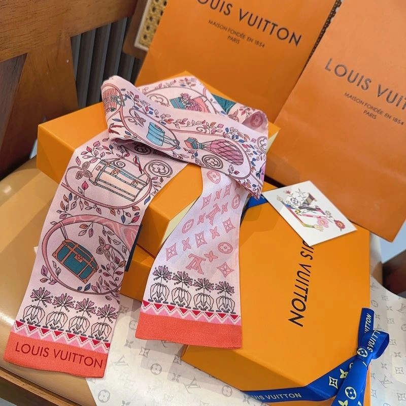 Durable Louis Vuitton Silk 272562