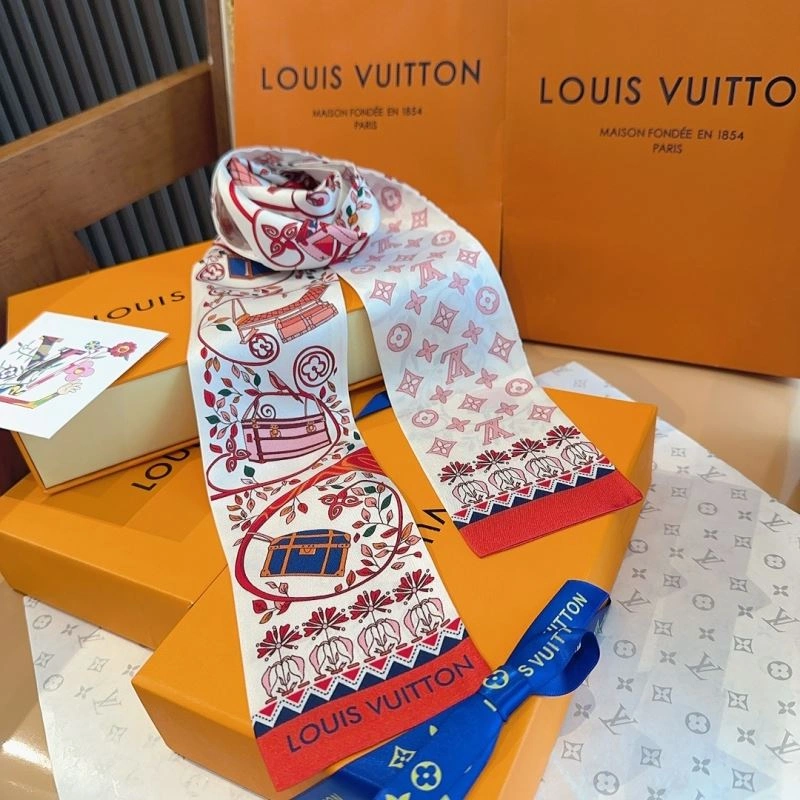 MultiPurpose Louis Vuitton Silk 272563