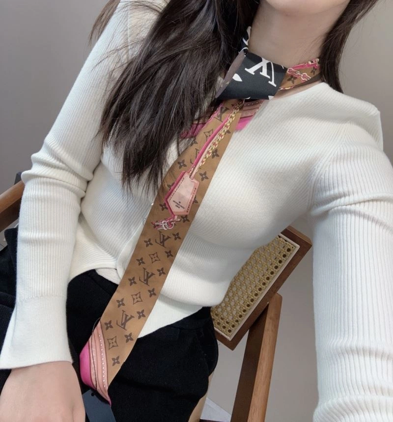 Durable Louis Vuitton Silk 272569