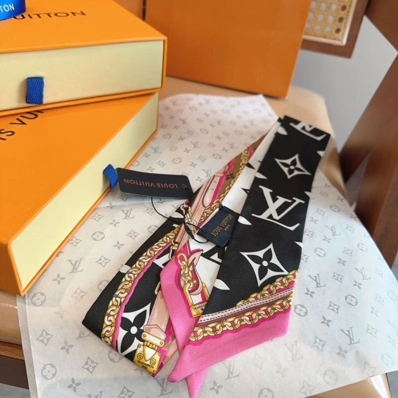 Durable Louis Vuitton Silk 272569