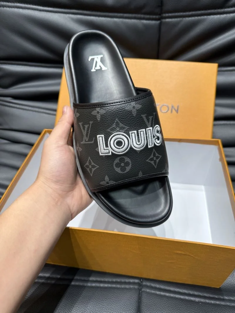 Louis Vuitton Slippers Refined 30711