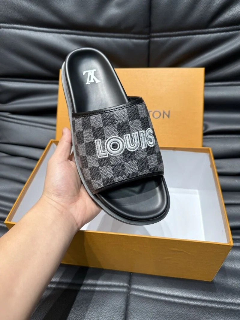 MoistureWicking Louis Vuitton Slippers 30721