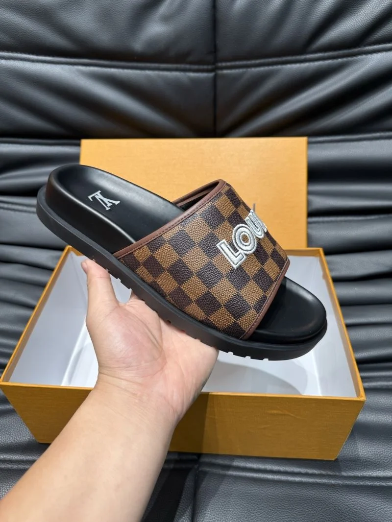 Louis Vuitton Slippers Sophisticated 30708