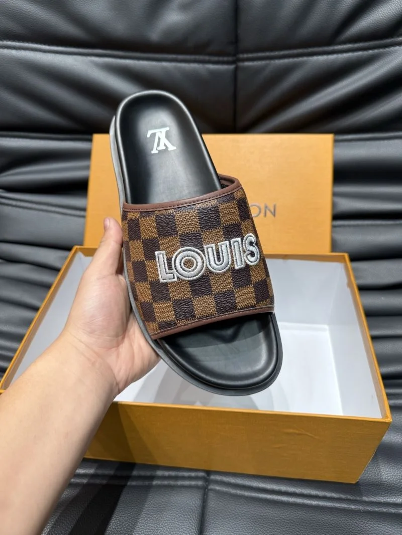 Louis Vuitton Slippers Sophisticated 30708