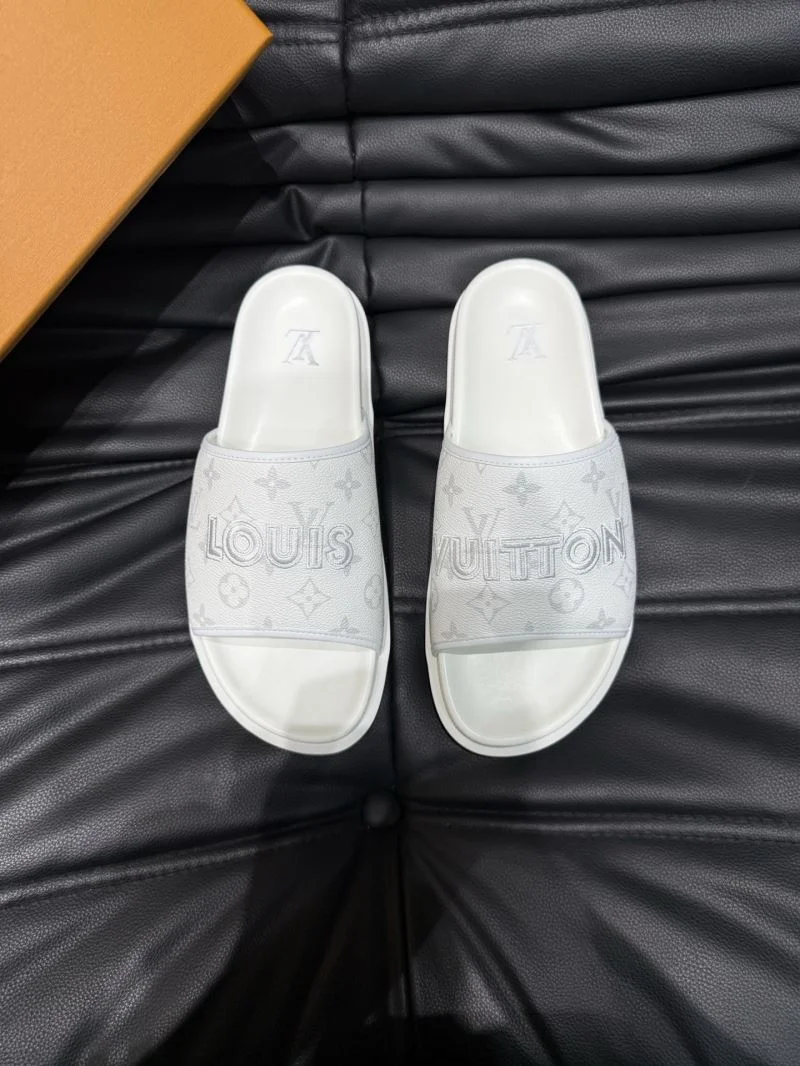 MoistureWicking Louis Vuitton Slippers 30713