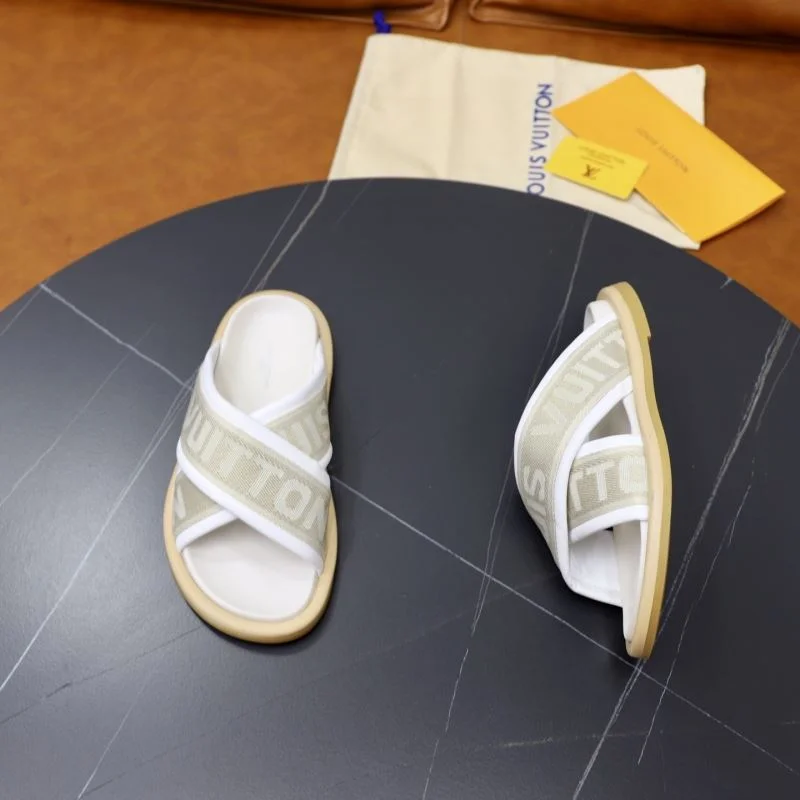UrbanChic Louis Vuitton Slippers 30726