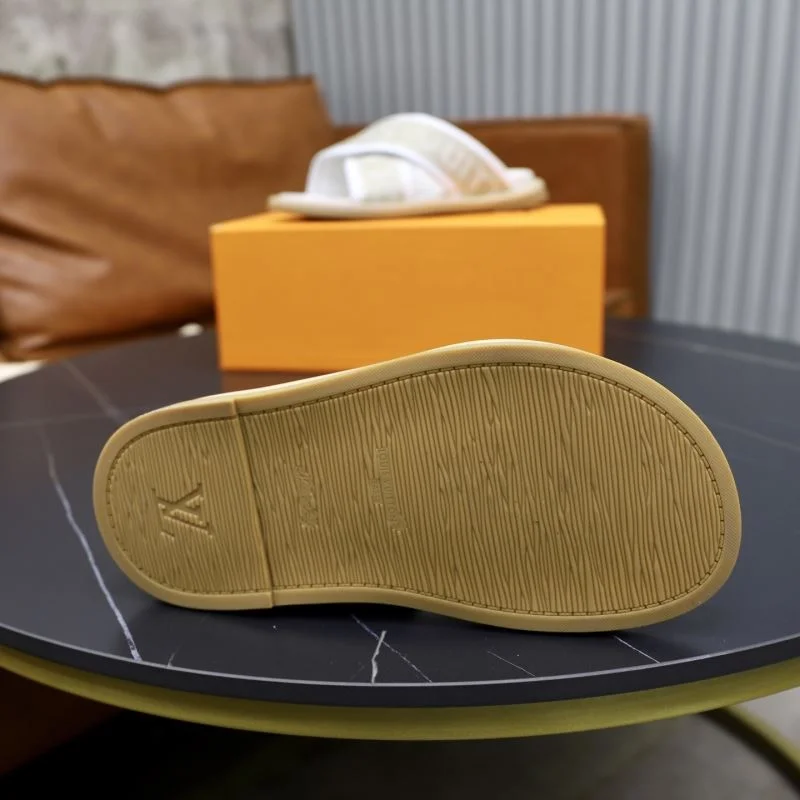 UrbanChic Louis Vuitton Slippers 30726