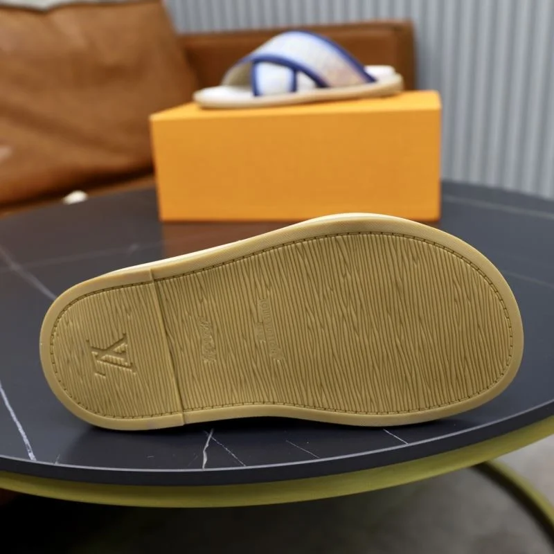 QuickDry Louis Vuitton Slippers 30720