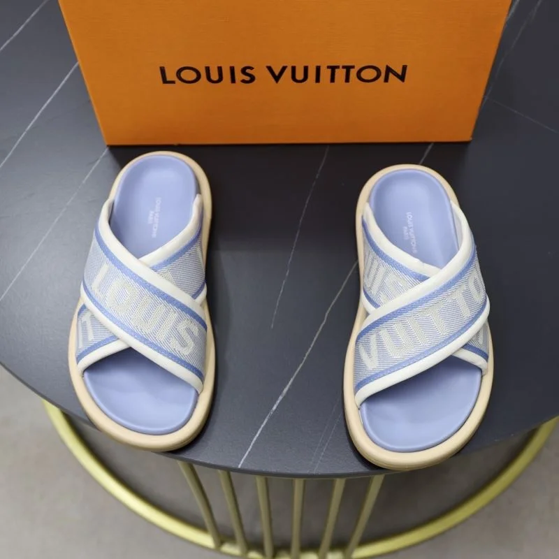 Premium Louis Vuitton Slippers 30704