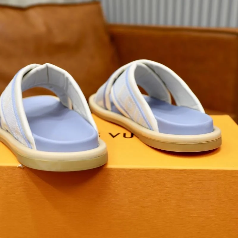 Premium Louis Vuitton Slippers 30704