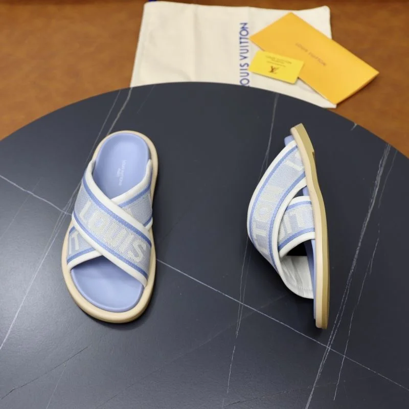 Premium Louis Vuitton Slippers 30704