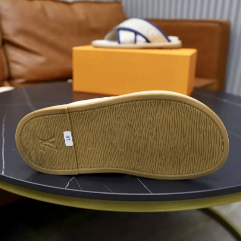 Louis Vuitton Slippers SmoothTexture 30698