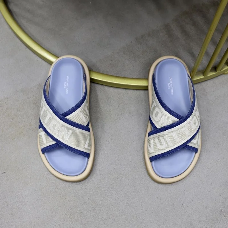 Contemporary Louis Vuitton Slippers 30701