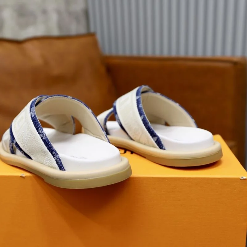 Durable Louis Vuitton Slippers 30692