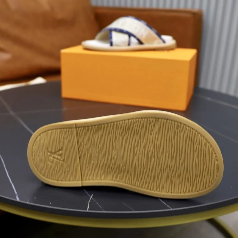 Durable Louis Vuitton Slippers 30692