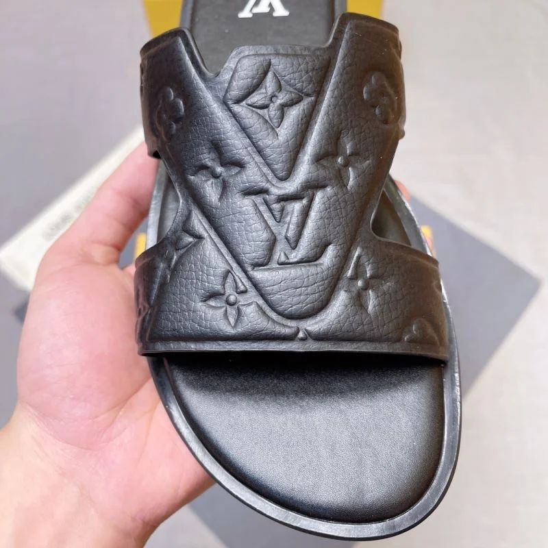 RelaxedFit Louis Vuitton Slippers 30661