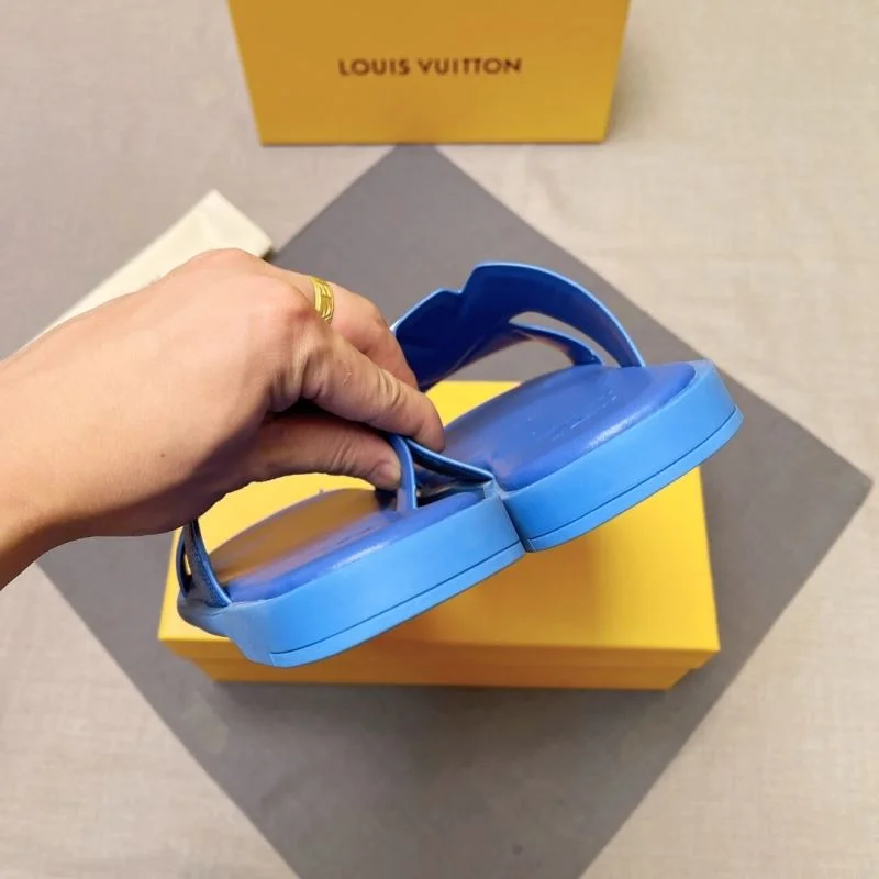 Unique Louis Vuitton Slippers 30688