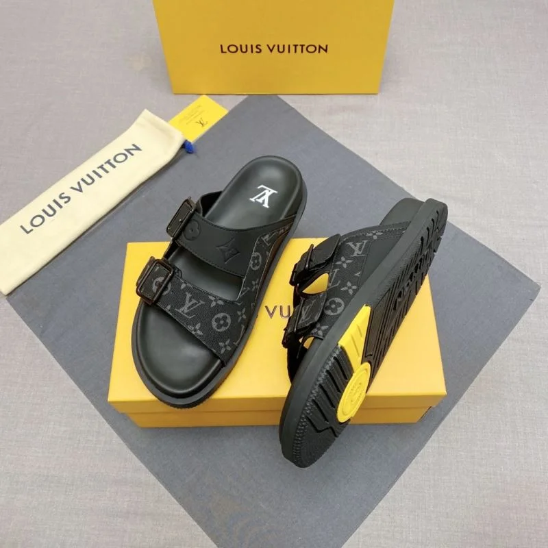 Louis Vuitton Slippers ZipUp 30664