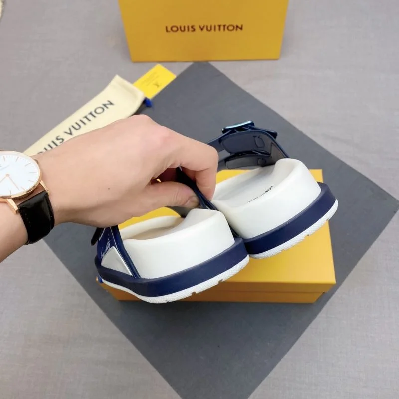 EyeCatching Louis Vuitton Slippers 30685