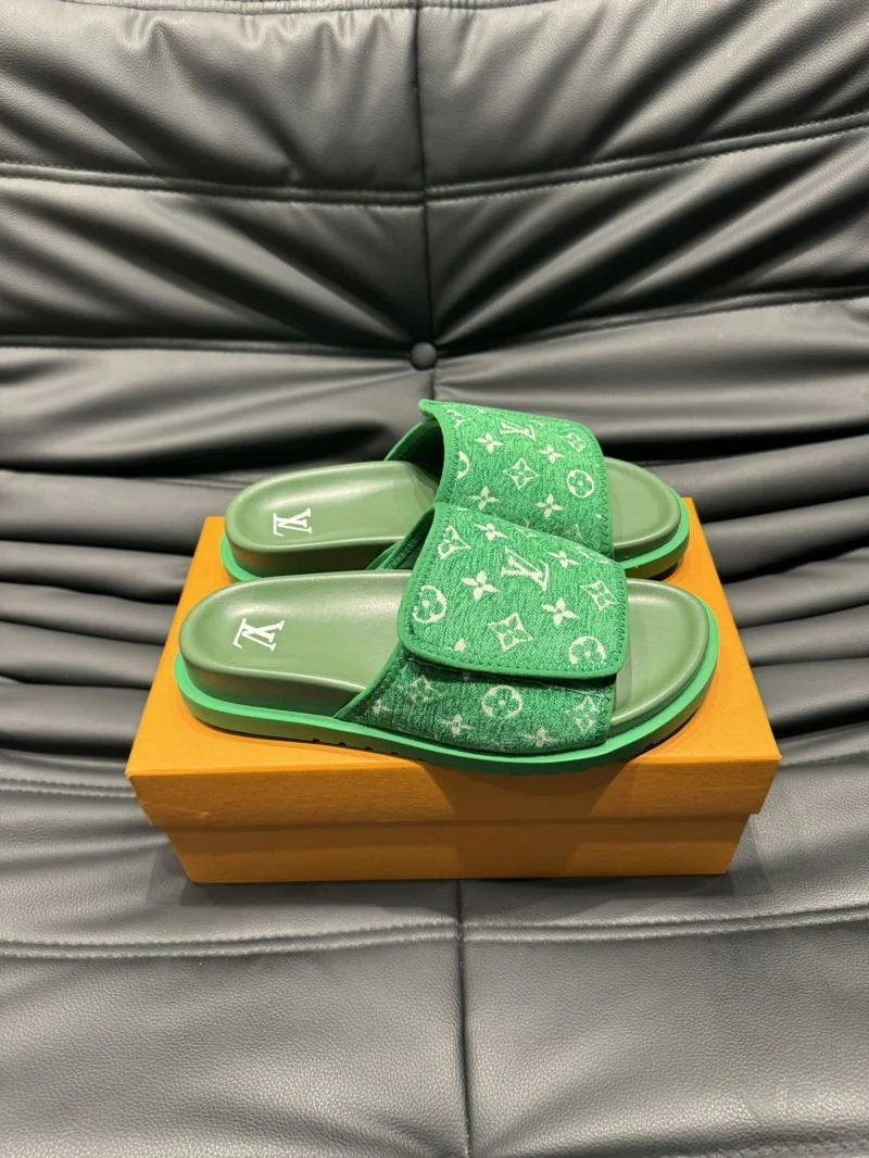 Lightweight Louis Vuitton Slippers 30671